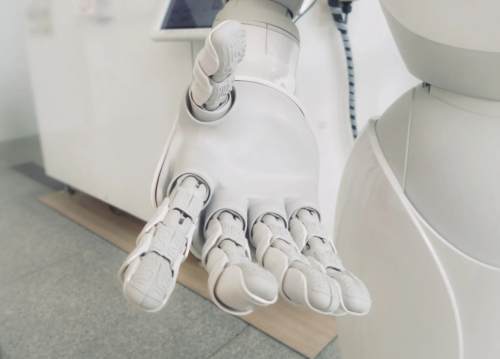 AI-стартап с нуля: ниша, команда и инвесторы для проекта на ИИ